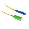 XtendLan simplexní patch kabel SM 9/125, OS2, LC(UPC)-SC(APC), LS0H, 3m